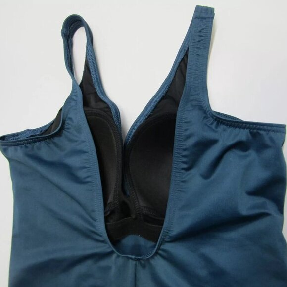 NEW MIRACLE SUIT Must Have Oceanus One Piece Swimsuit Green Size 10 - Picture 7 of 7